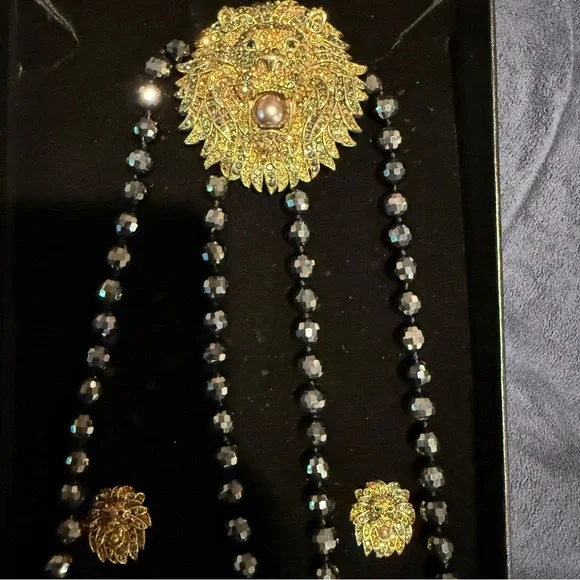 HEIDI DAUS LARIAT LION CRYSTAL BEADED NECKLACE & EARRINGS AND PIN SET - Picture 4 of 8